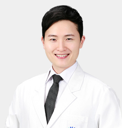 김동익