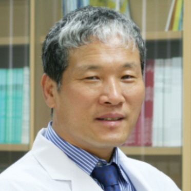 관절센터(정형외과)심대무_1.jpg