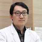 내과이윤철_.jpg
