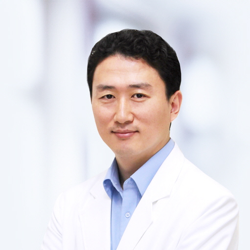 방사선종양학과강현철_.jpg