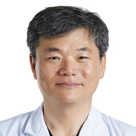 비뇨의학과송윤섭_1.jpg
