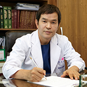 성형외과정영춘_.jpg