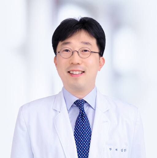 소아안과김정훈_.jpg