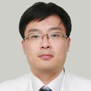 소화기내과김정욱_2.jpg