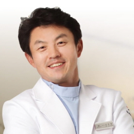 안과김준형_2.jpg