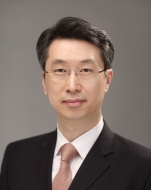 남성일