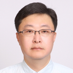 정신건강의학과신철진_.jpg