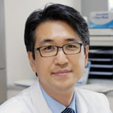 정신건강의학과홍창형_1.jpg