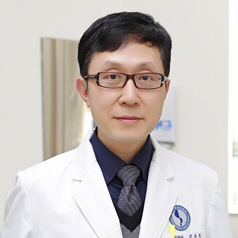 피부과김유찬_.jpg