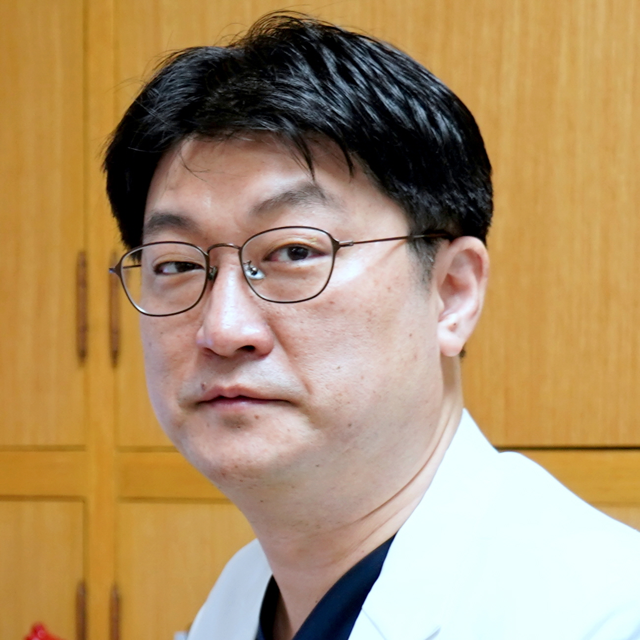 흉부외과서홍주_.jpg